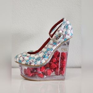 RARE Jeffrey Campbell Sanrio Hello Kitty Clear Lucite Wedge Heels Size 9